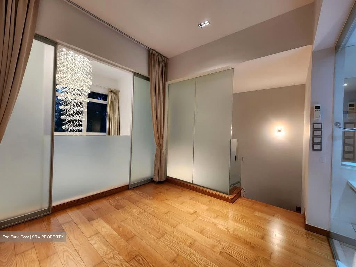 Icon (D2), Apartment #566603541